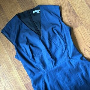 Hugo Boss blue sleeveless dress size 2